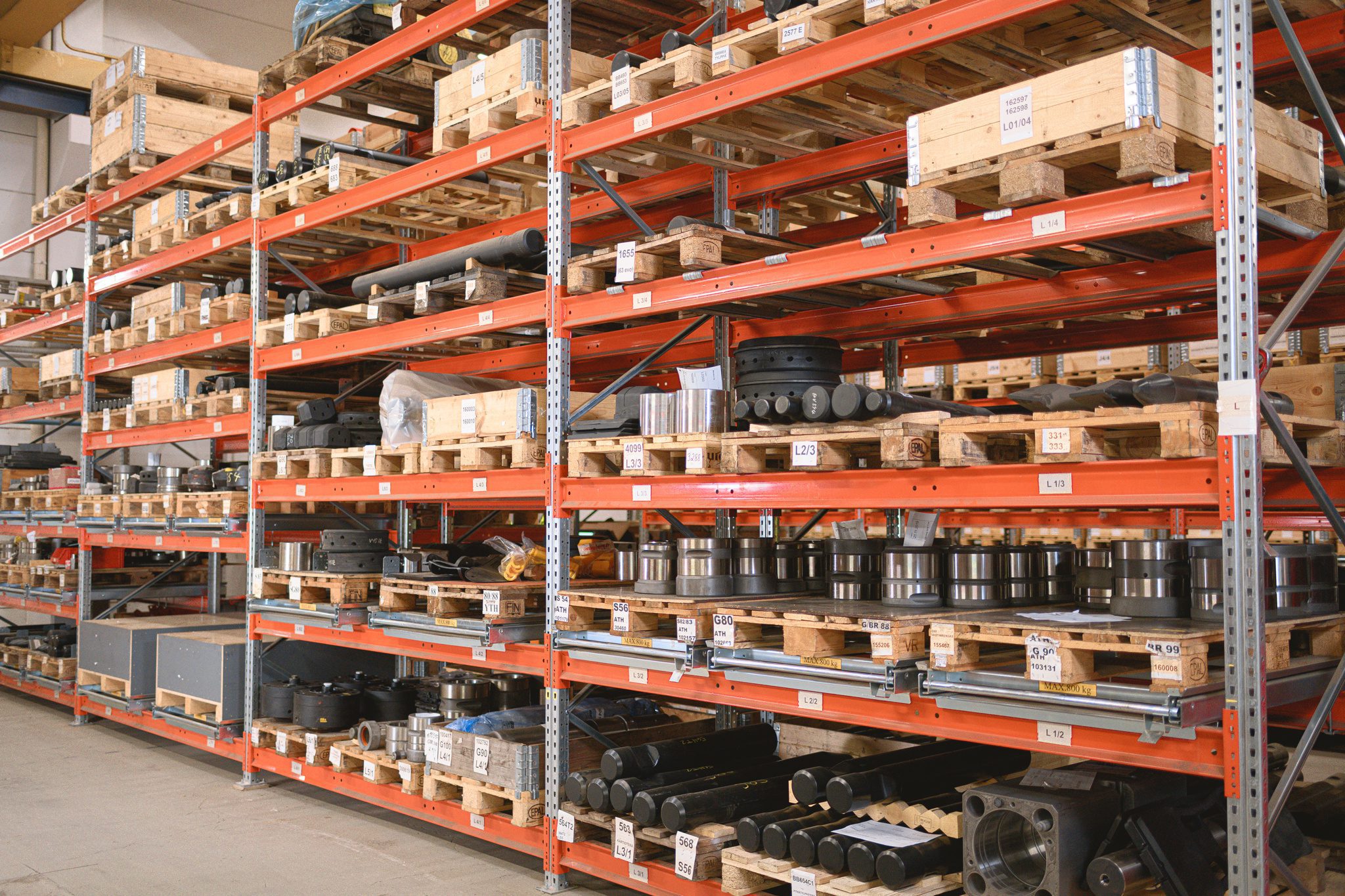 Ismaskin pa kunstisbane med profesjonell ispreparering