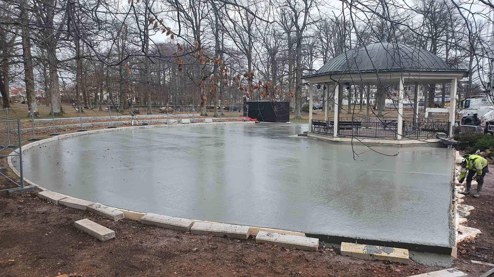 Lystlunden Park 2022 – kunstisbane i Horten