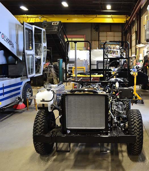 Klargjoring og verkstedarbeid for ismaskiner